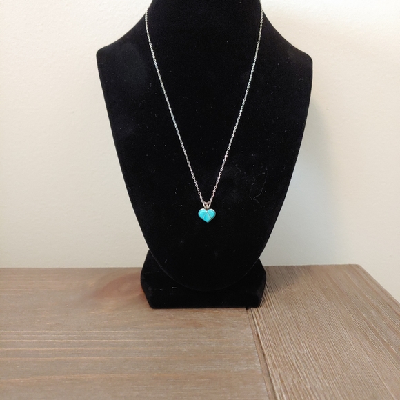 Turquoise Heat Necklace - Picture 4 of 6